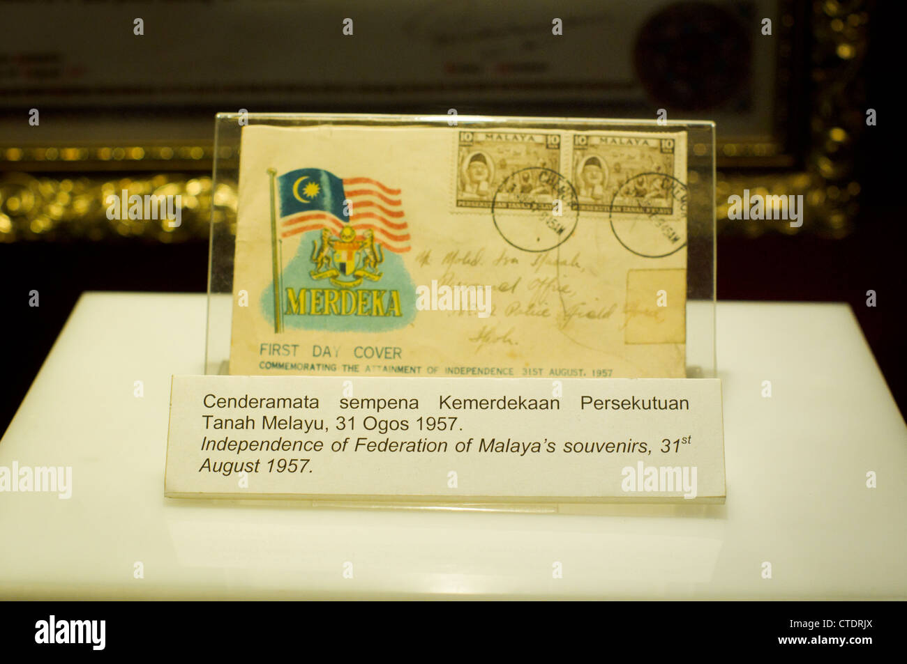 Une vieille enveloppe premier jour, l'indépendance de la Fédération de Malaisie de souvenirs, 31 août 1957. Banque D'Images