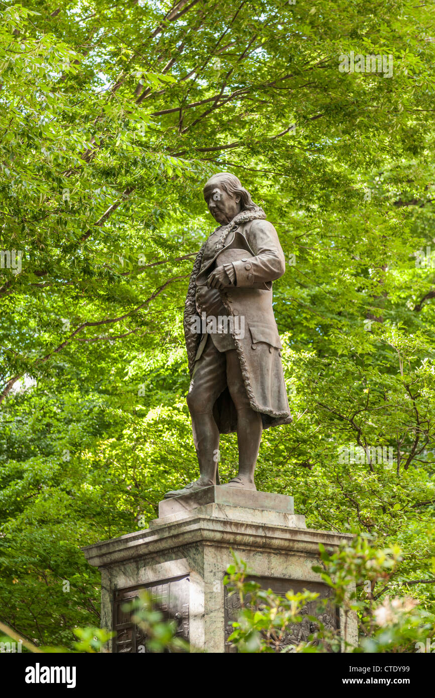 Statue de Benjamin Franklin, l'Ancien hôtel de ville de Boston Banque D'Images