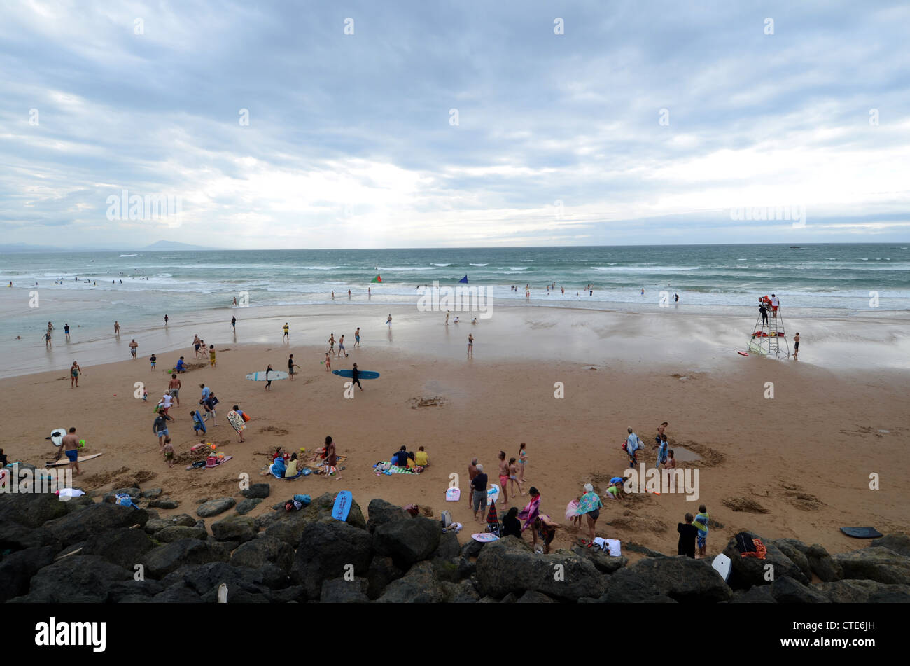 Coucher du soleil à Côte des Basques, la plage de Biarritz Banque D'Images