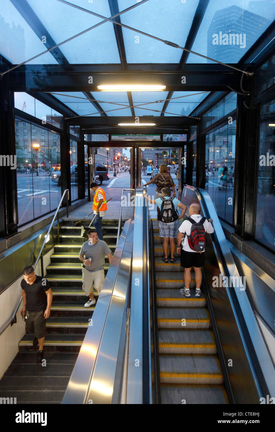 Entrée du métro de Boston pour le Greenline de Copley Square, Boston Banque D'Images