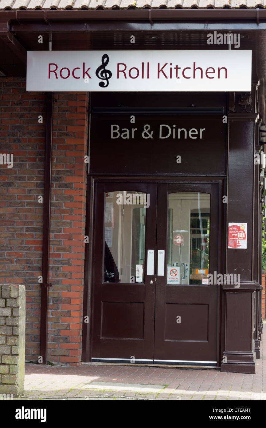 Rock and Roll cuisine bar diner à Woking Banque D'Images