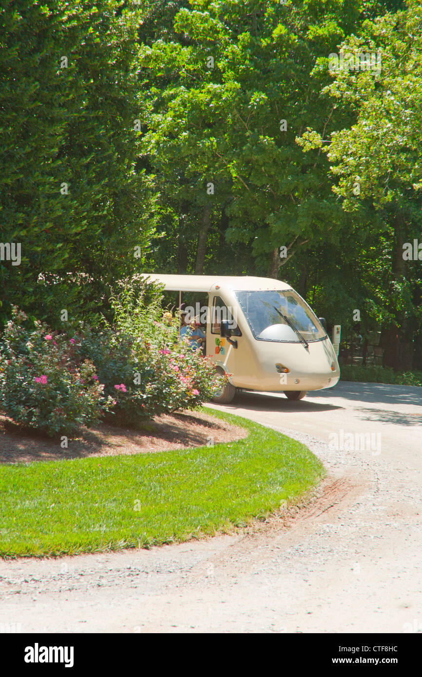 Navette à Gibbs Gardens près d'Atlanta Georgia USA, parc comme le jardin botanique. Banque D'Images