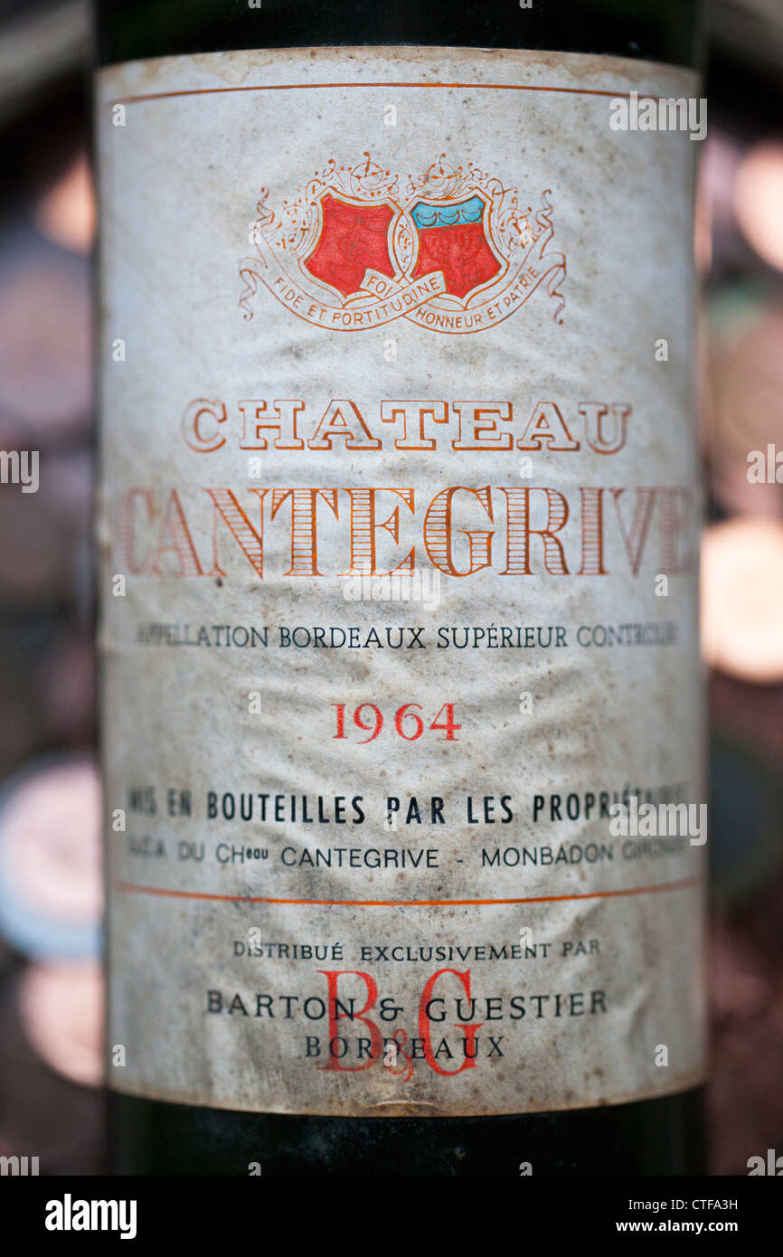 Vin rouge Château Cantegrive Bordeaux Label Banque D'Images