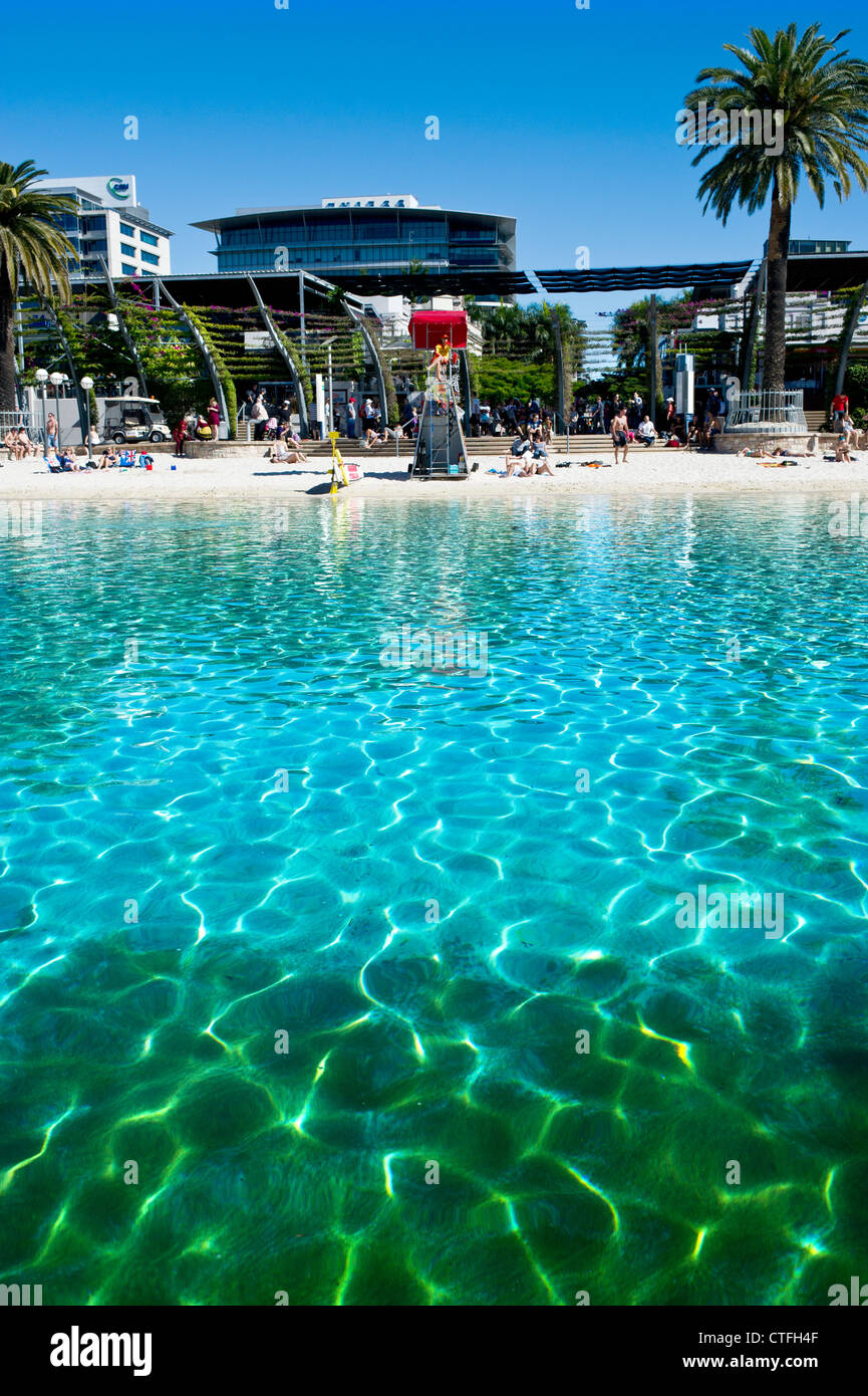 Plage sur les rues de South Bank à Brisbane dans le Queensland en Australie Banque D'Images