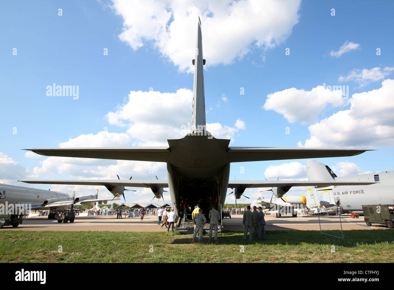 Lockheed C-130 Hercules (le Salon Aérospatial International MAKS-2011 Banque D'Images