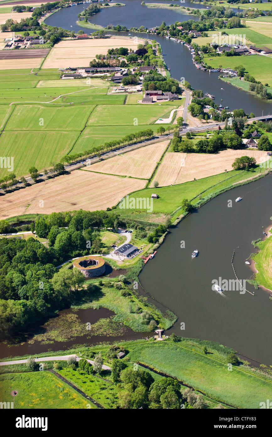 Pays-Bas, Weesp, Aerial, fort Uitermeer à la rivière Vecht. Ligne de défense d'Amsterdam. Waterlinies Hollandse. Lignes de défense des eaux néerlandaises. Antenne. Banque D'Images