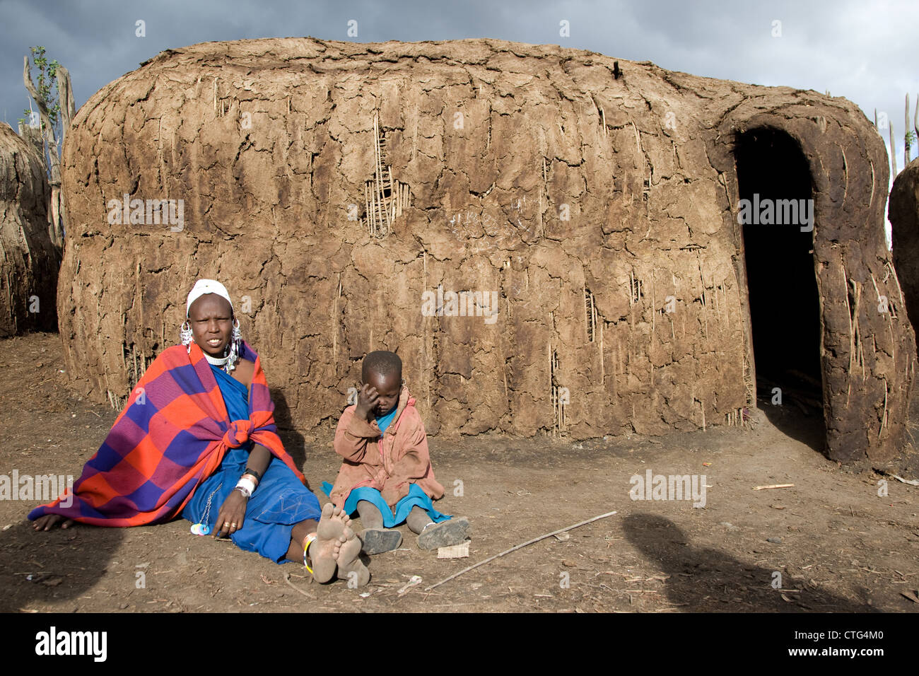 Les Massaïs, les Masai, gens, Masaï en Tanzanie, Afrique. Banque D'Images
