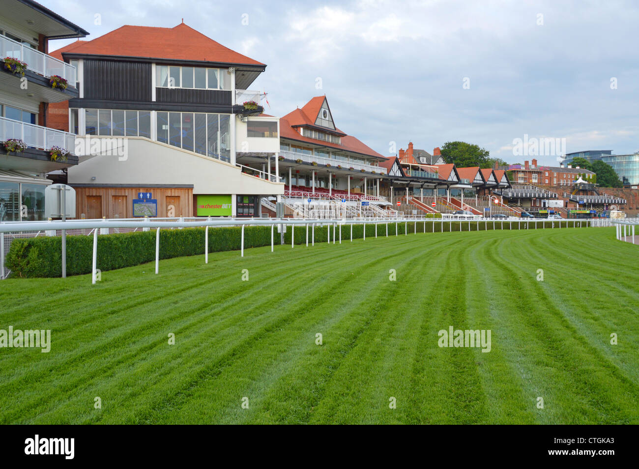 Horse racing chester racecourse Banque de photographies et d’images à ...
