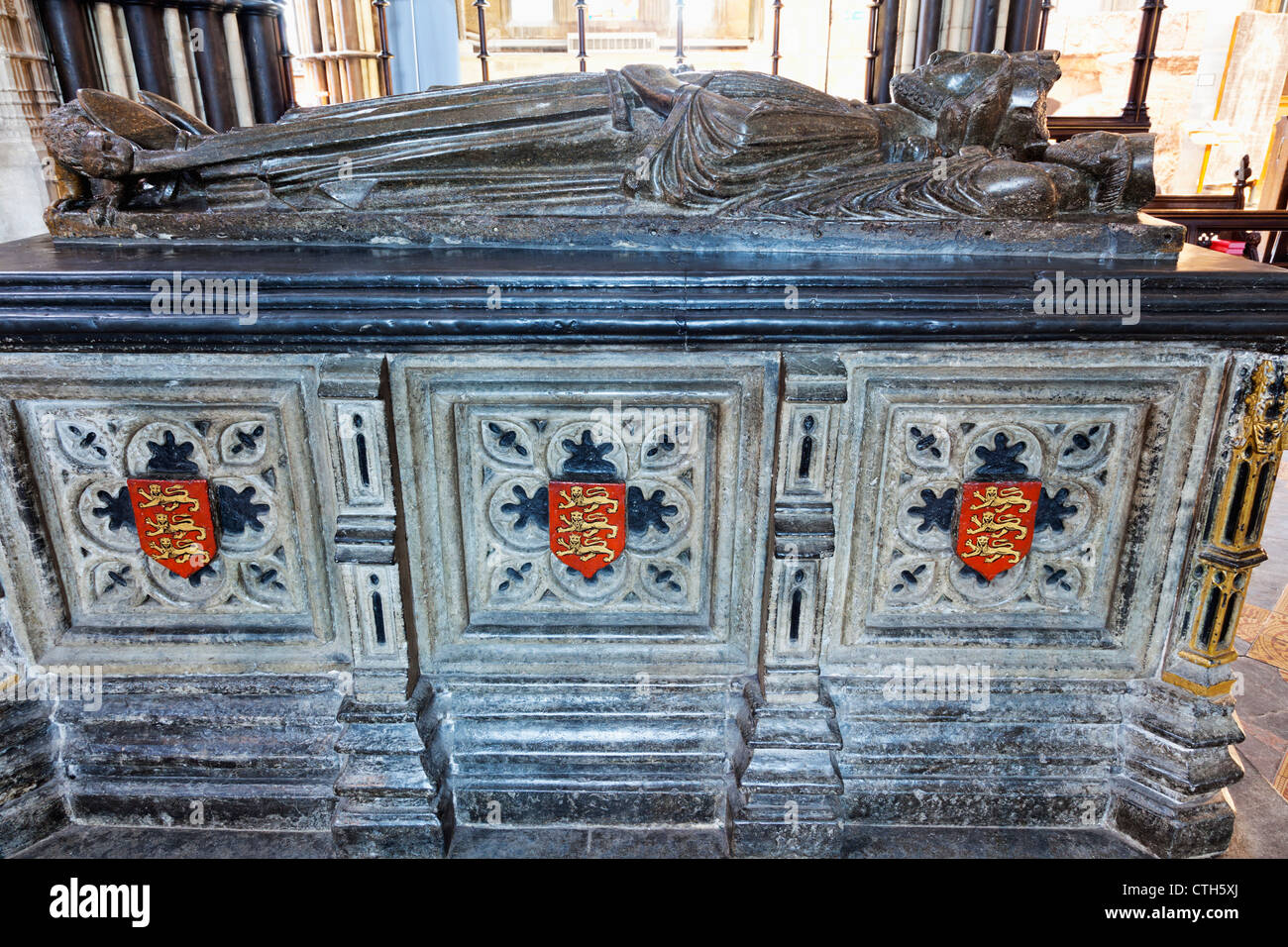 L'Angleterre, Worcestershire, Worcester, Worcester Cathedral, King John's Tomb 1216 Banque D'Images