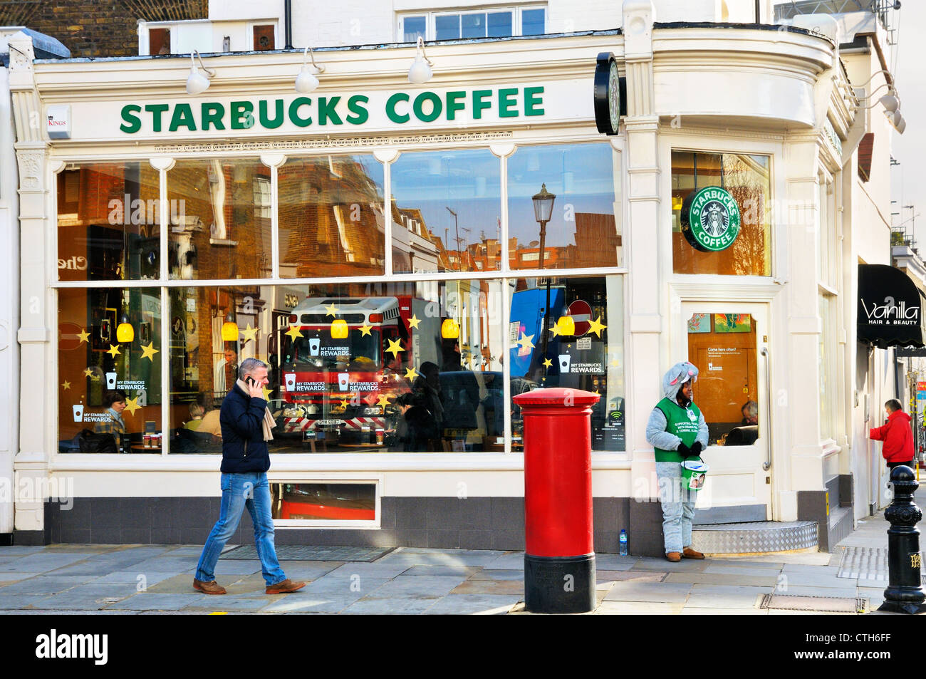 Café Starbucks, King's Road, Chelsea, London, SW3 Banque D'Images