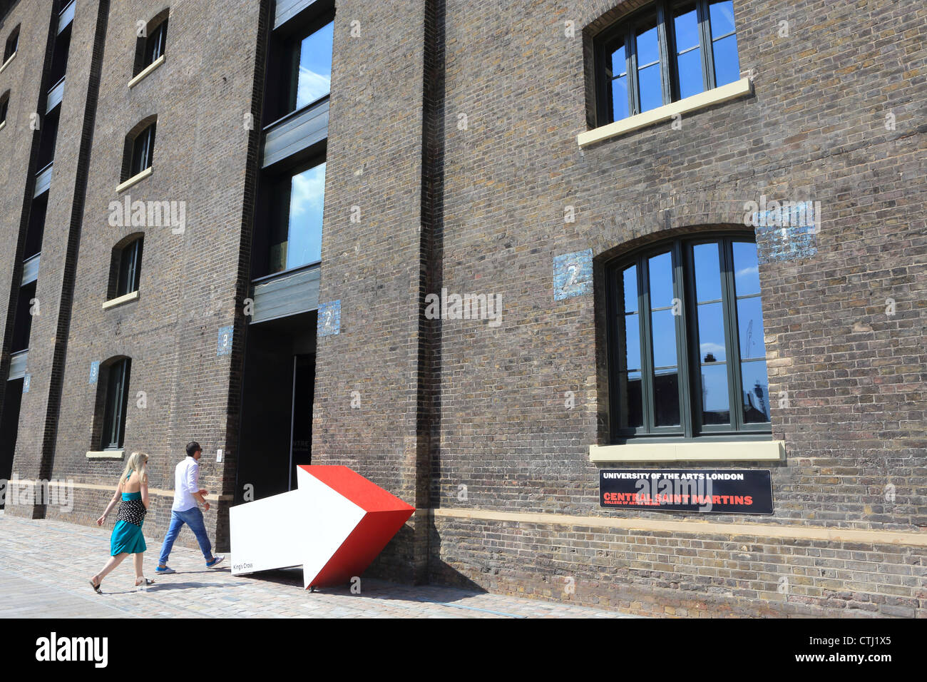 Le nouveau centre de St Martin's School of Art, dans le grenier, derrière la place de King's Cross à Londres NC1, UK Banque D'Images