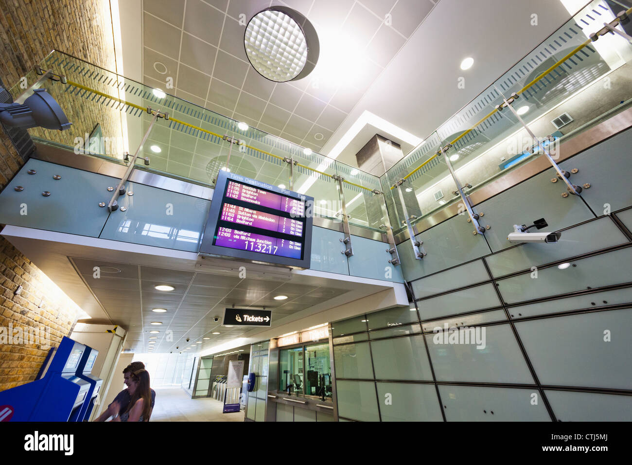 L'Angleterre, Londres, la ville, la gare de Blackfriars Banque D'Images
