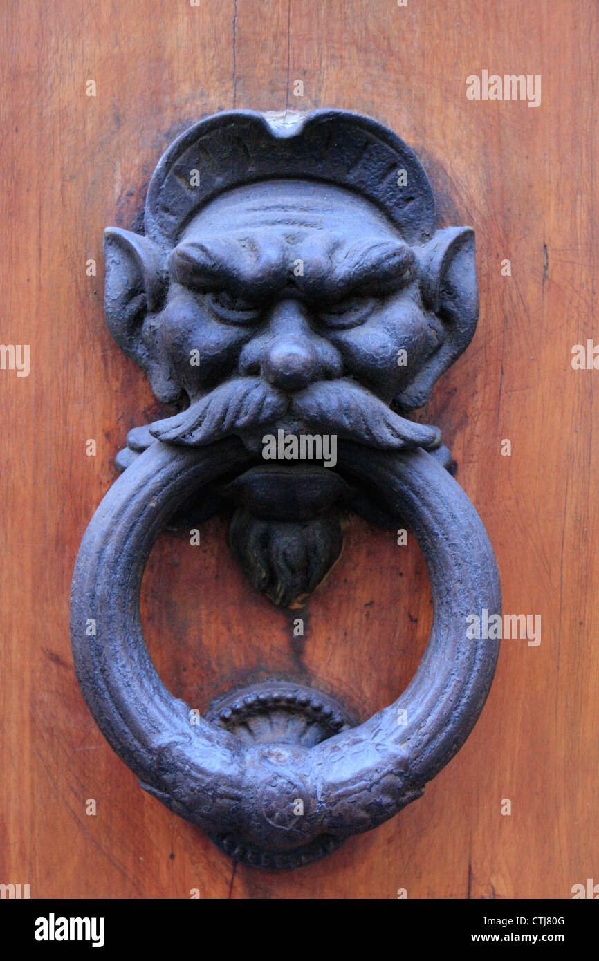 Doorknocker détail, Florence, Italie Banque D'Images
