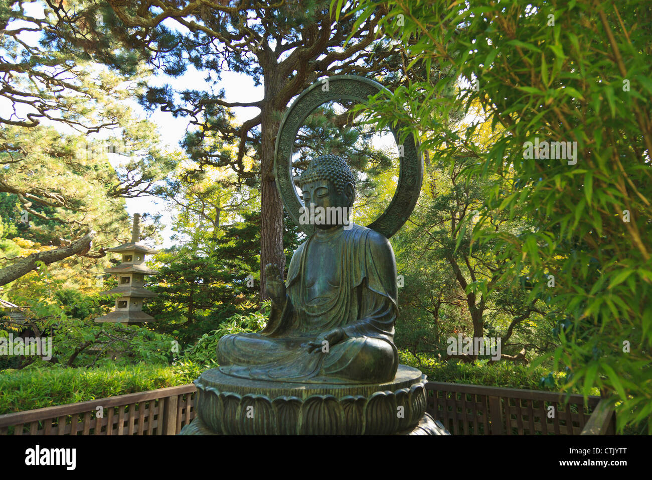 Jardin de thé japonais dans le Golden Gate Park, San Francisco, California, United States of America Banque D'Images