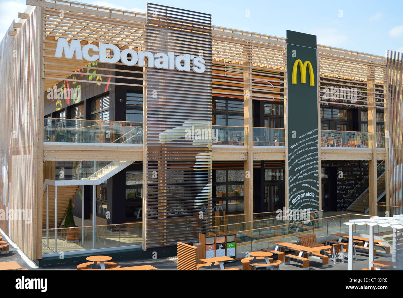 Le plus grand restaurant McDonald's en Europe au Queen Elizabeth