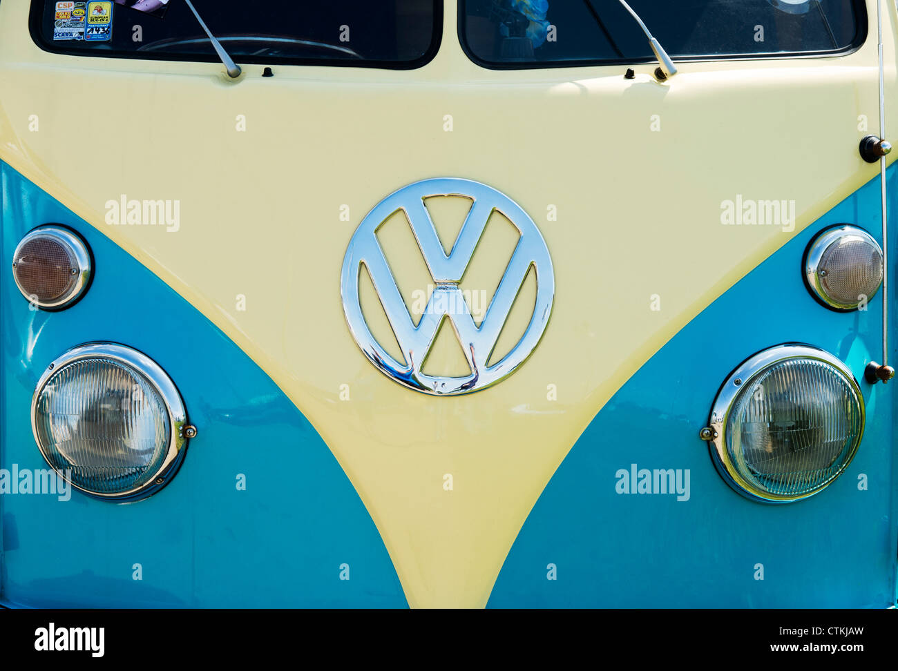 Écran partagé VW Volkswagen camper van Banque D'Images