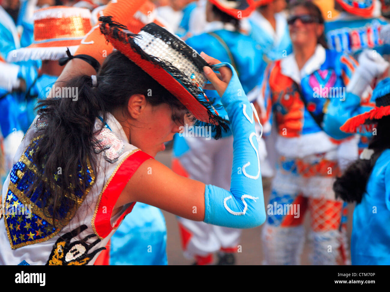 Murga groupe exécutant des rues de Buenos Aires. Buenos Aires, Argentine Banque D'Images