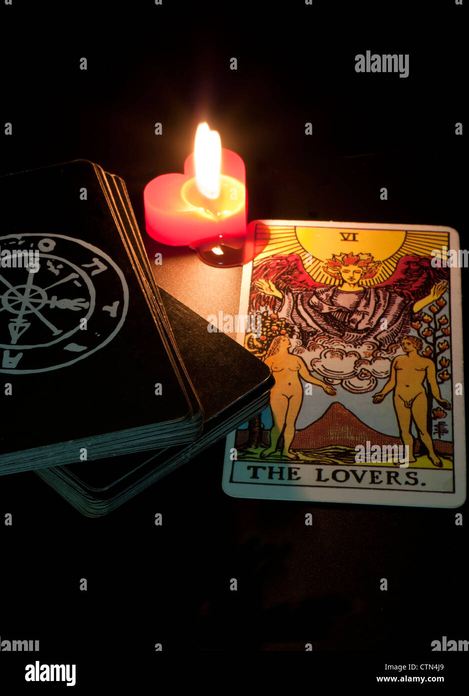 La carte de tarot, l'amant, se réfère à l'amour ou la chance Banque D'Images