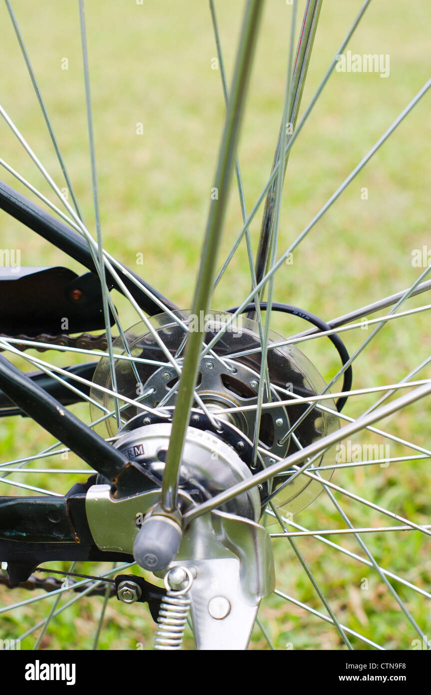 Moyeu de roue arrière de la bicyclette. Banque D'Images