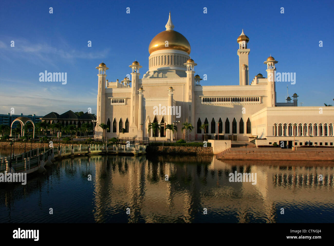 Sultan Omar Ali Mosquée Saifudding, Bandar Seri Begawan, Brunei, en Asie du sud-est Banque D'Images