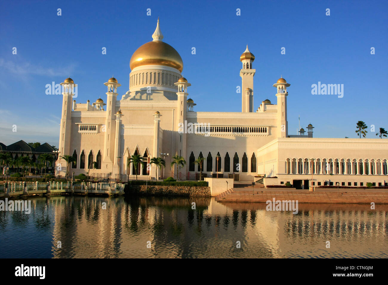 Sultan Omar Ali Mosquée Saifudding, Bandar Seri Begawan, Brunei, en Asie du sud-est Banque D'Images