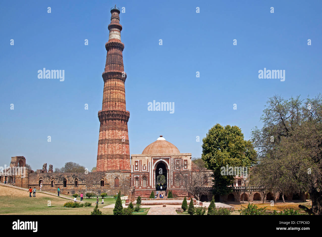 Qutub Minar / Qutb Minar, UNESCO World Heritage Site et plus grand minaret à Delhi, Inde Banque D'Images