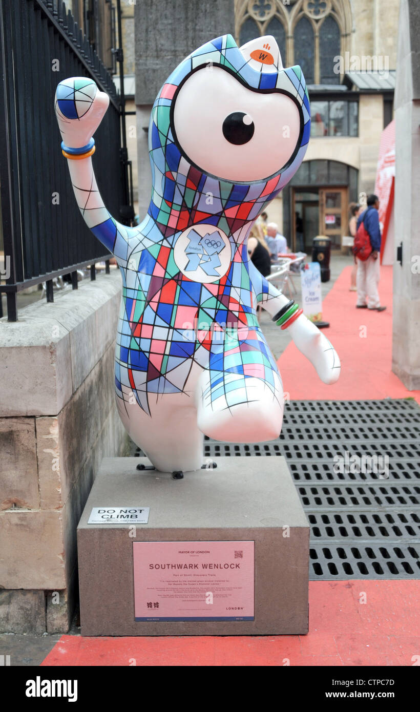 27/07/12 Jeux Olympiques Londres 2012 Wenlock Southwark Mascot Statue à Southwark, Londres Banque D'Images