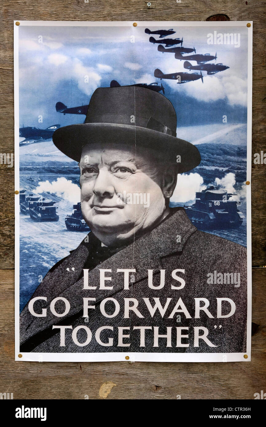 Affiches de propagande de la WW2 avec le visage de Winston Churchill Banque D'Images