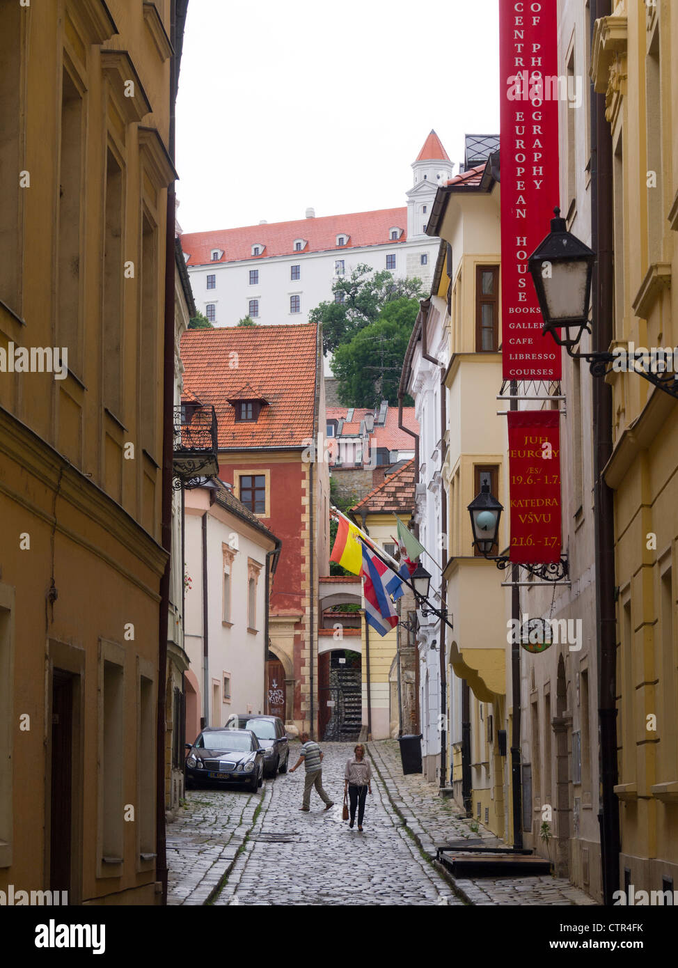 Scène de rue à Bratislava, Slovaquie, Europe de l'Est Banque D'Images