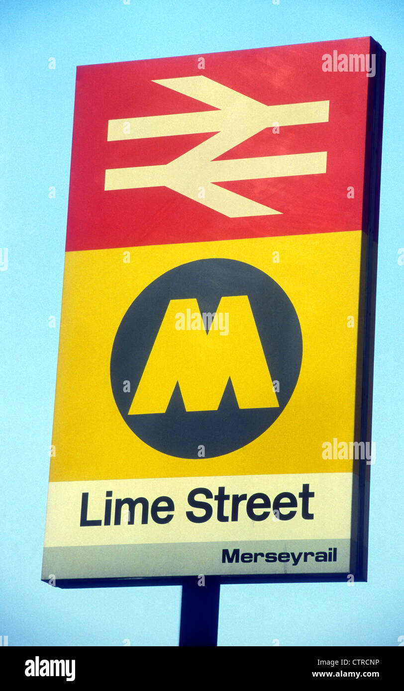 Signe pour Liverpool Lime Street Station de métro et gare, Liverpool, Merseyside, Royaume-Uni. Banque D'Images