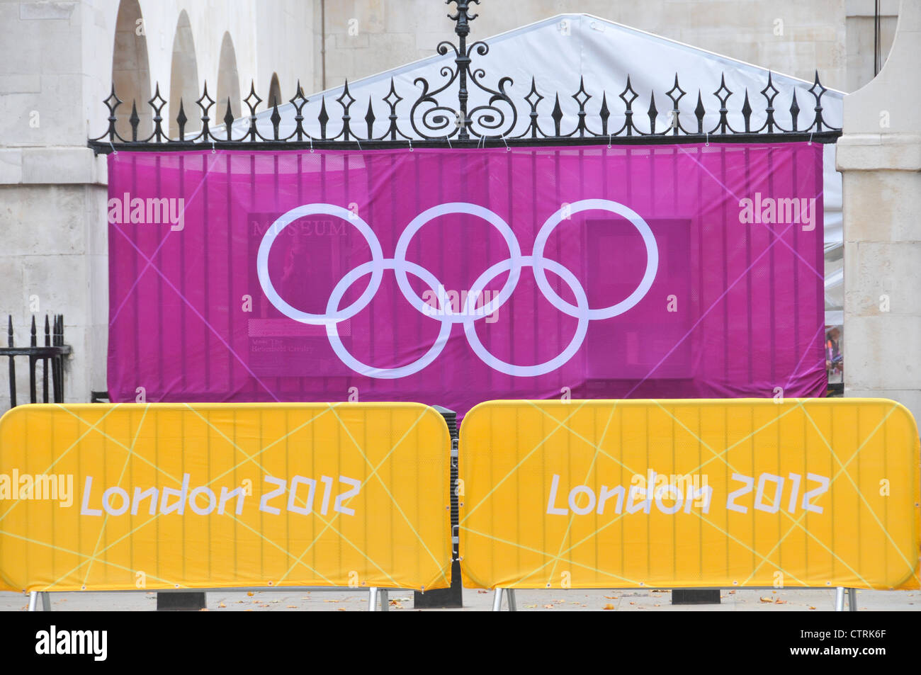 Les symboles des Jeux Olympiques de Londres 2012 typeface Anneaux olympiques Banque D'Images