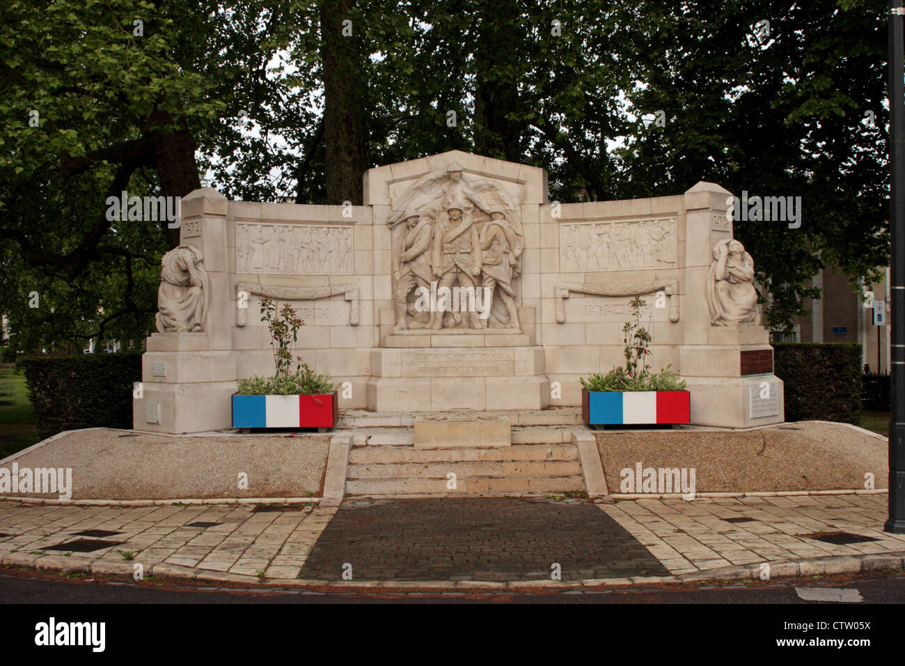 Première et Seconde Guerre mondiale Memorial Bourges Cher France Banque D'Images