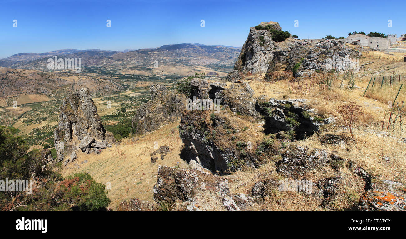 Caltabellotta, Sicile, Italie, vue panoramique sur la vallée Banque D'Images