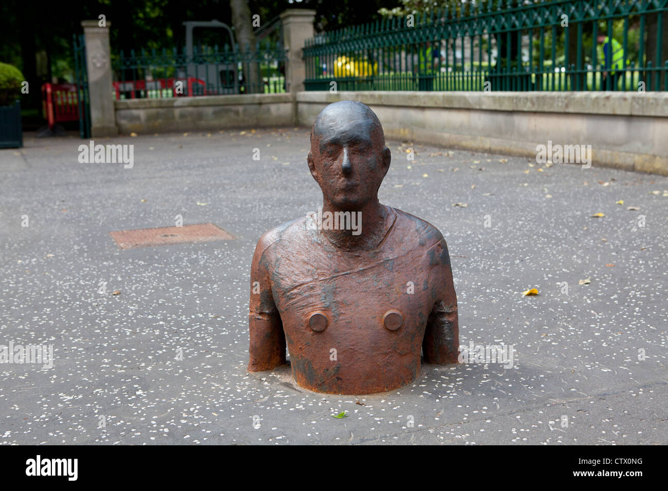 Gormley sculpture galerie d'art moderne Edimbourg en Ecosse Banque D'Images