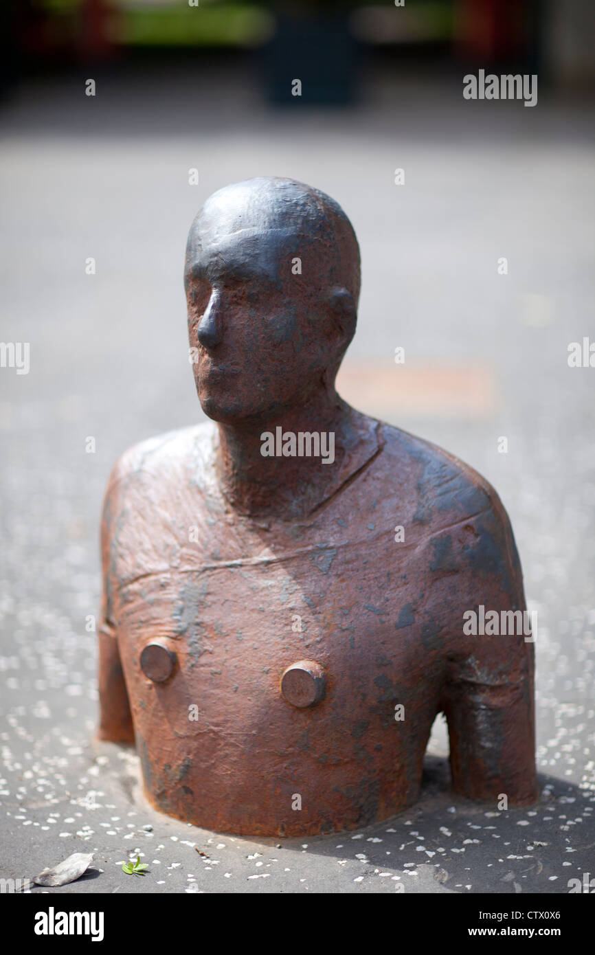 Gormley sculpture galerie d'art moderne Edimbourg en Ecosse Banque D'Images