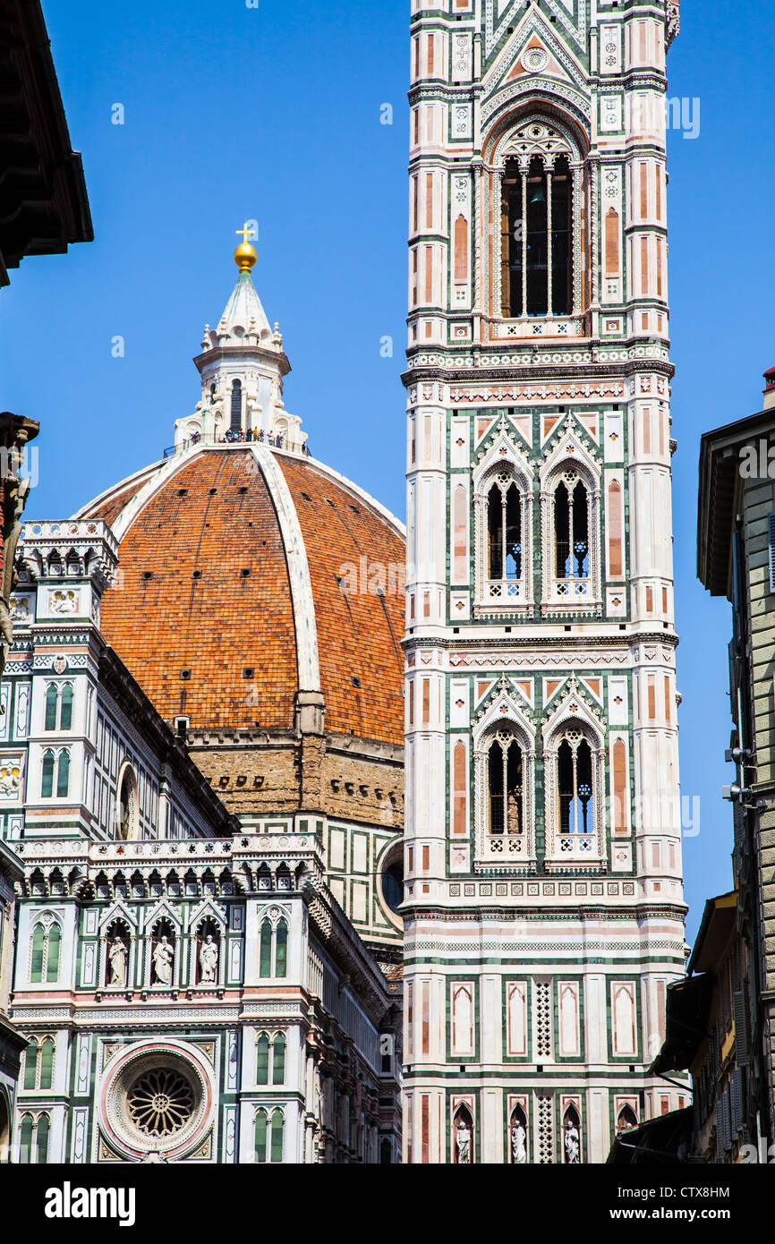 Italie, Florence. Le célèbre campanile de Giotto, à proximité de Duomo di Firenze Banque D'Images