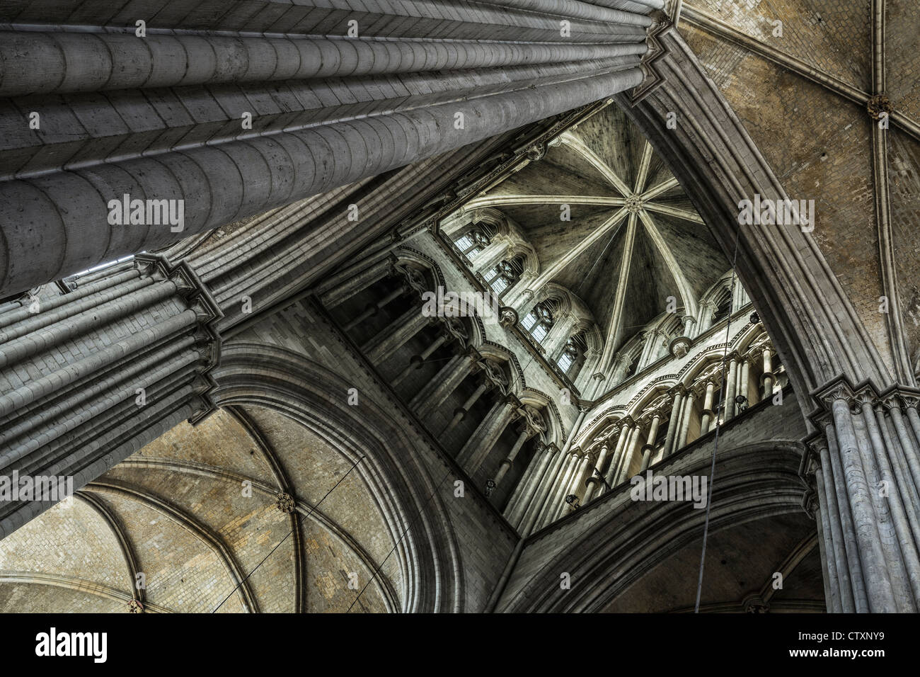 Le passage à niveau, la Tour de la Cathédrale de Rouen, Normandie, France Banque D'Images