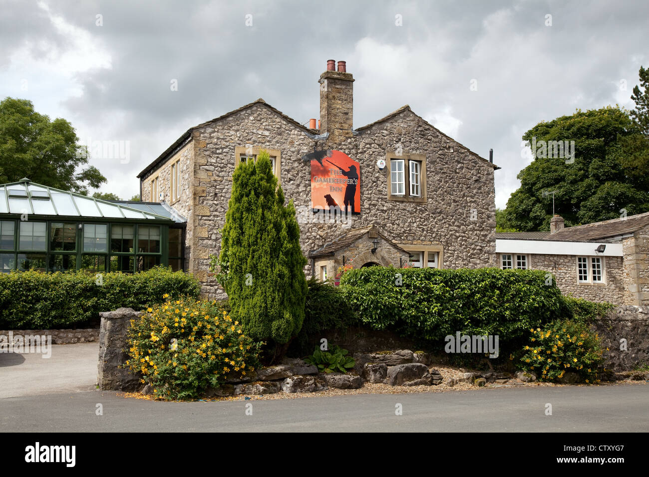 Garde-chasse Inn, cendres, Long Parc Threshfield, Yorkshire du Nord, Malham, North Yorkshire Dales National Park, Royaume-Uni Banque D'Images