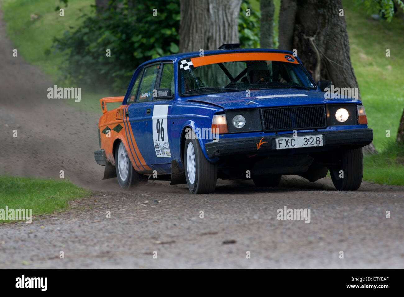 Vieille Voiture Rallye Sur Route De Gravier Photo Stock Alamy