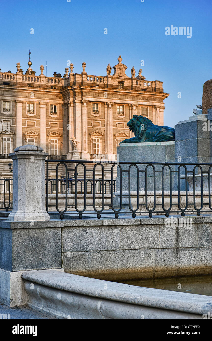 Plaza de Oriente et le Palais Royal, Madrid, Espagne Banque D'Images