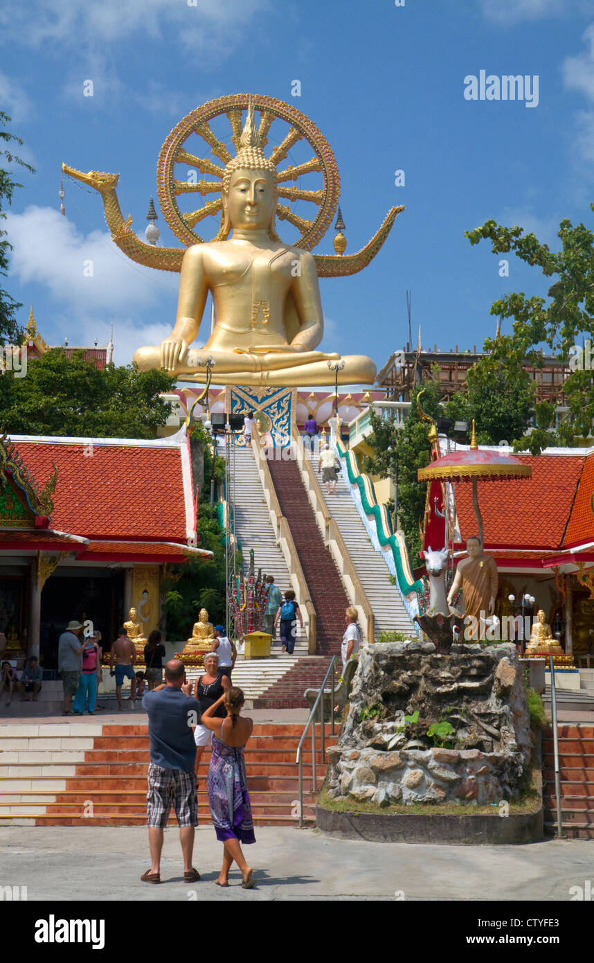 Le temple du Grand Bouddha et landmark est situé sur la côte nord-est de l'île de Ko Samui, Thaïlande. Banque D'Images