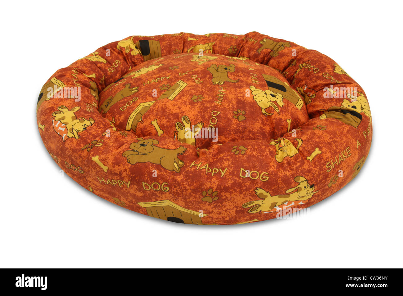 Une photographie d'un chien oreiller sur un fond blanc avec une ombre portée Banque D'Images