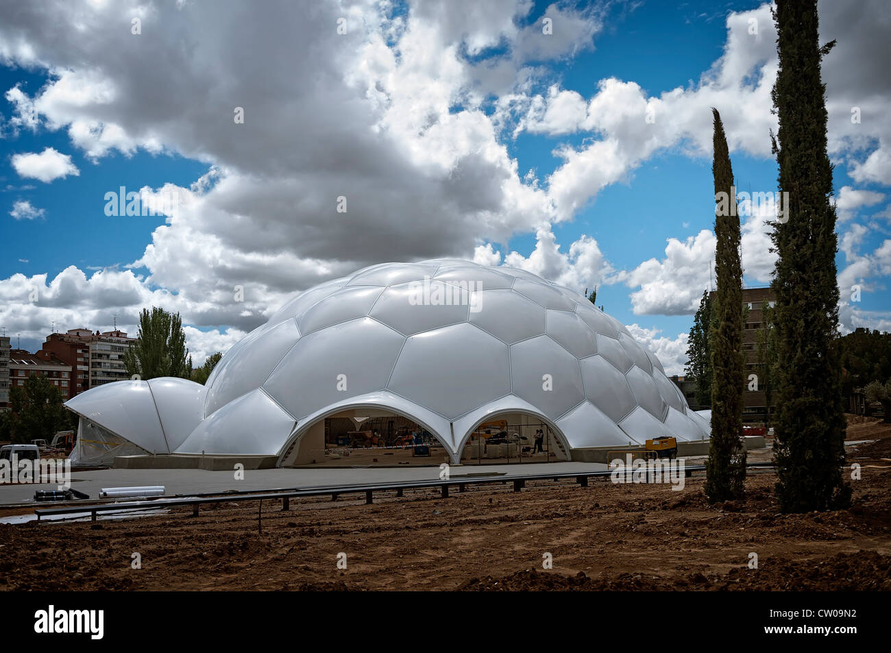 Le dôme du millénaire, de l'architecture moderniste, a été acquise par le Conseil de la ville de Valladolid à l'Exposition Internationale de Saragosse Banque D'Images
