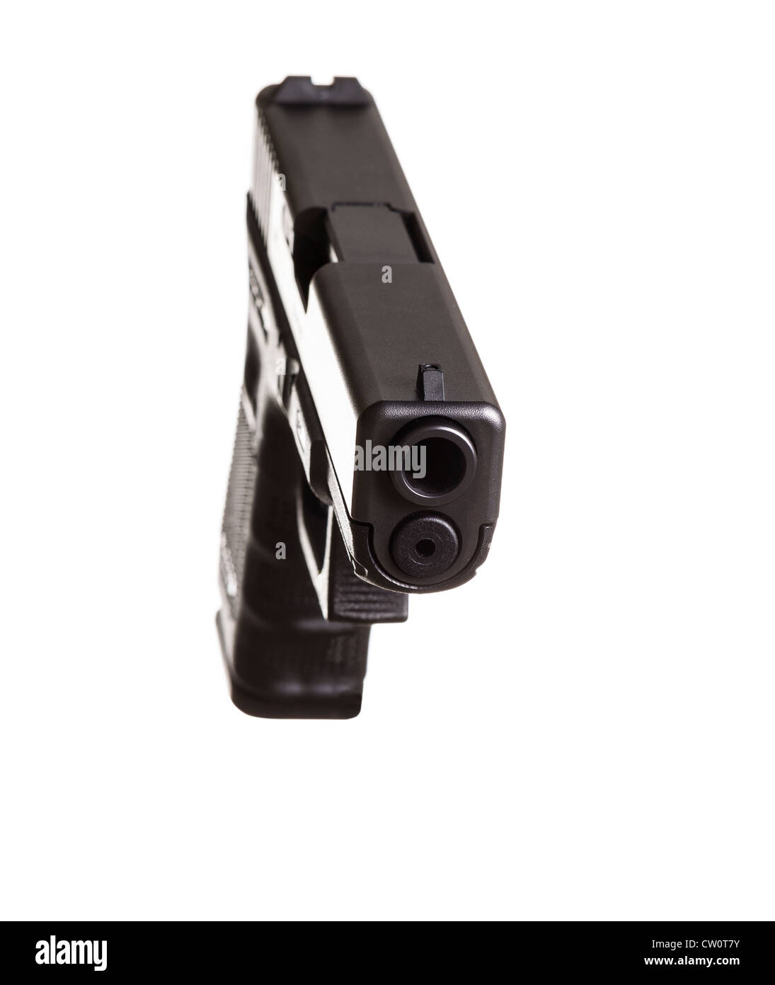Sous-compacte moderne dued pistolet noir sur fond blanc Banque D'Images