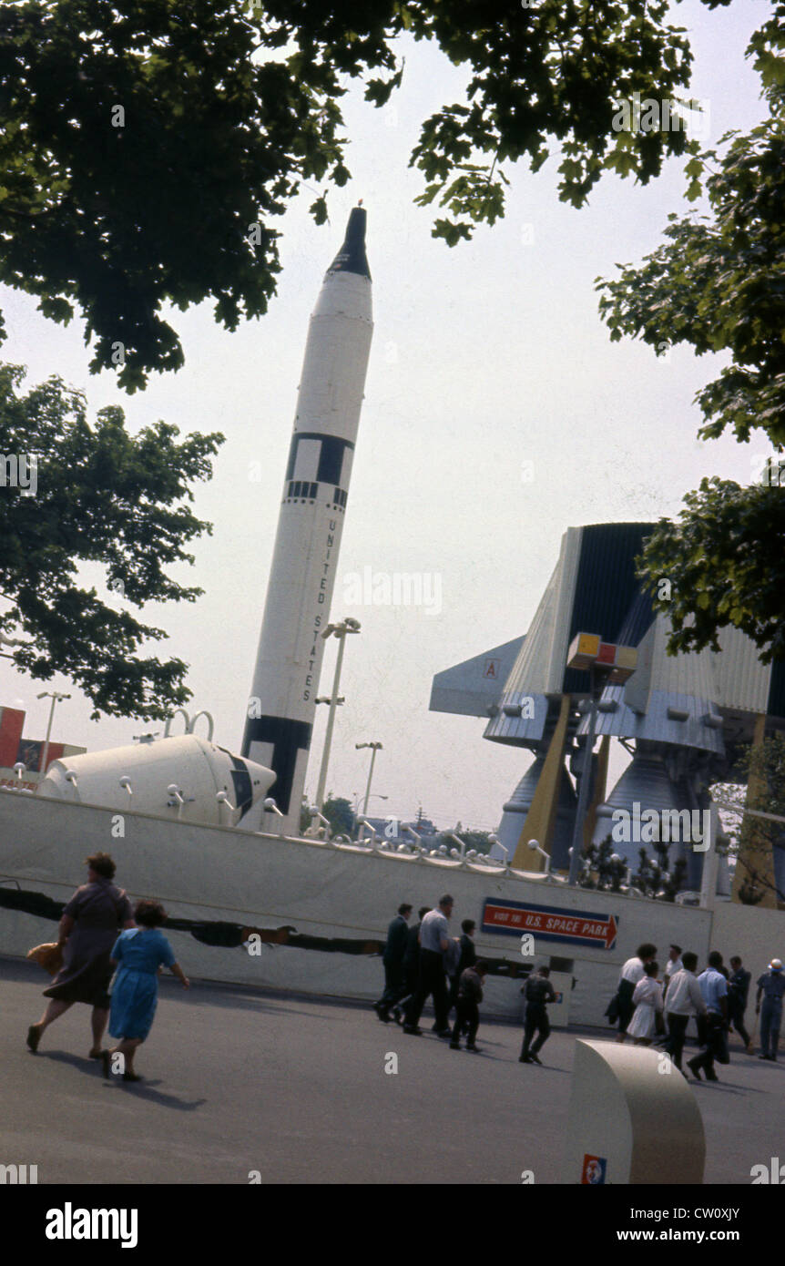 Photo originale prise en 1964. 1964 New York World's Fair, fusée Titan II au parc spatial américain. Banque D'Images