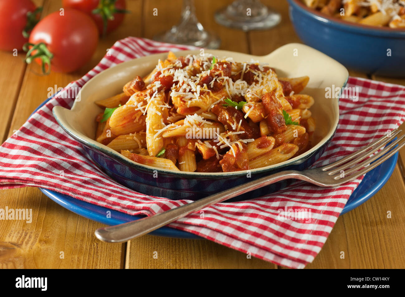 Penne all'amatriciana Italian Food Banque D'Images