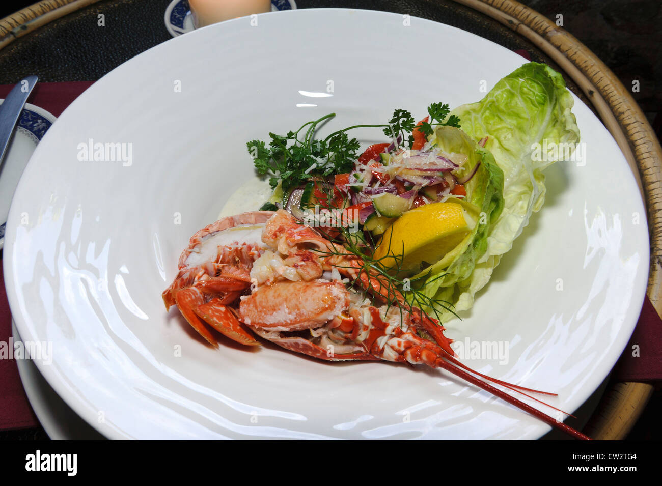 Plat de homard au Restaurant La Sablonerie, Little Sark, à l'île de Sark, Channel Islands Banque D'Images