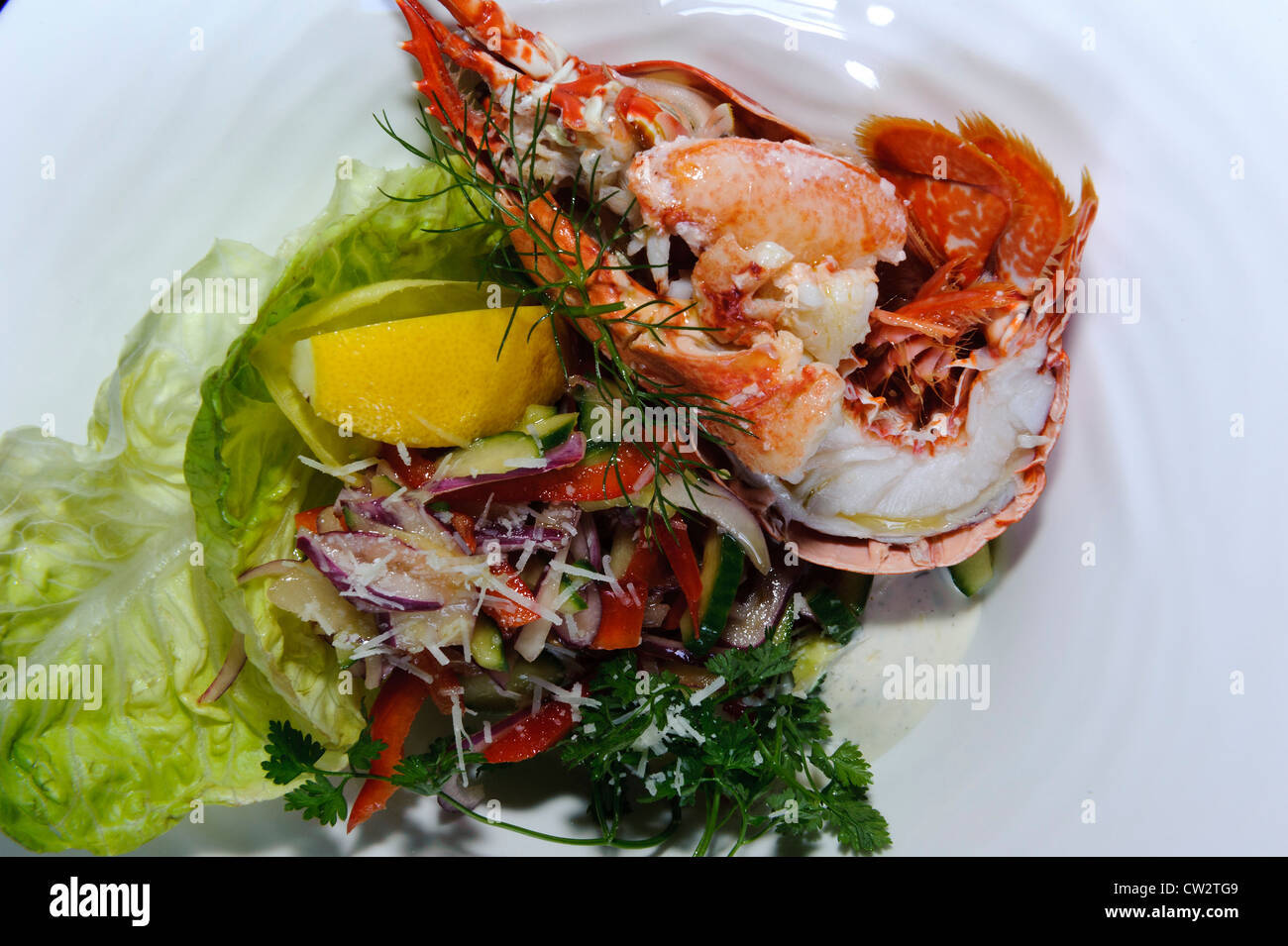 Plat de homard au Restaurant La Sablonerie, Little Sark, à l'île de Sark, Channel Islands Banque D'Images