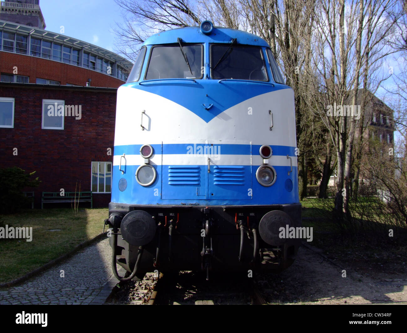 Locomotive diesel D&D 2402 (ex 228) 757 DB à Berlin gare Behala. Banque D'Images