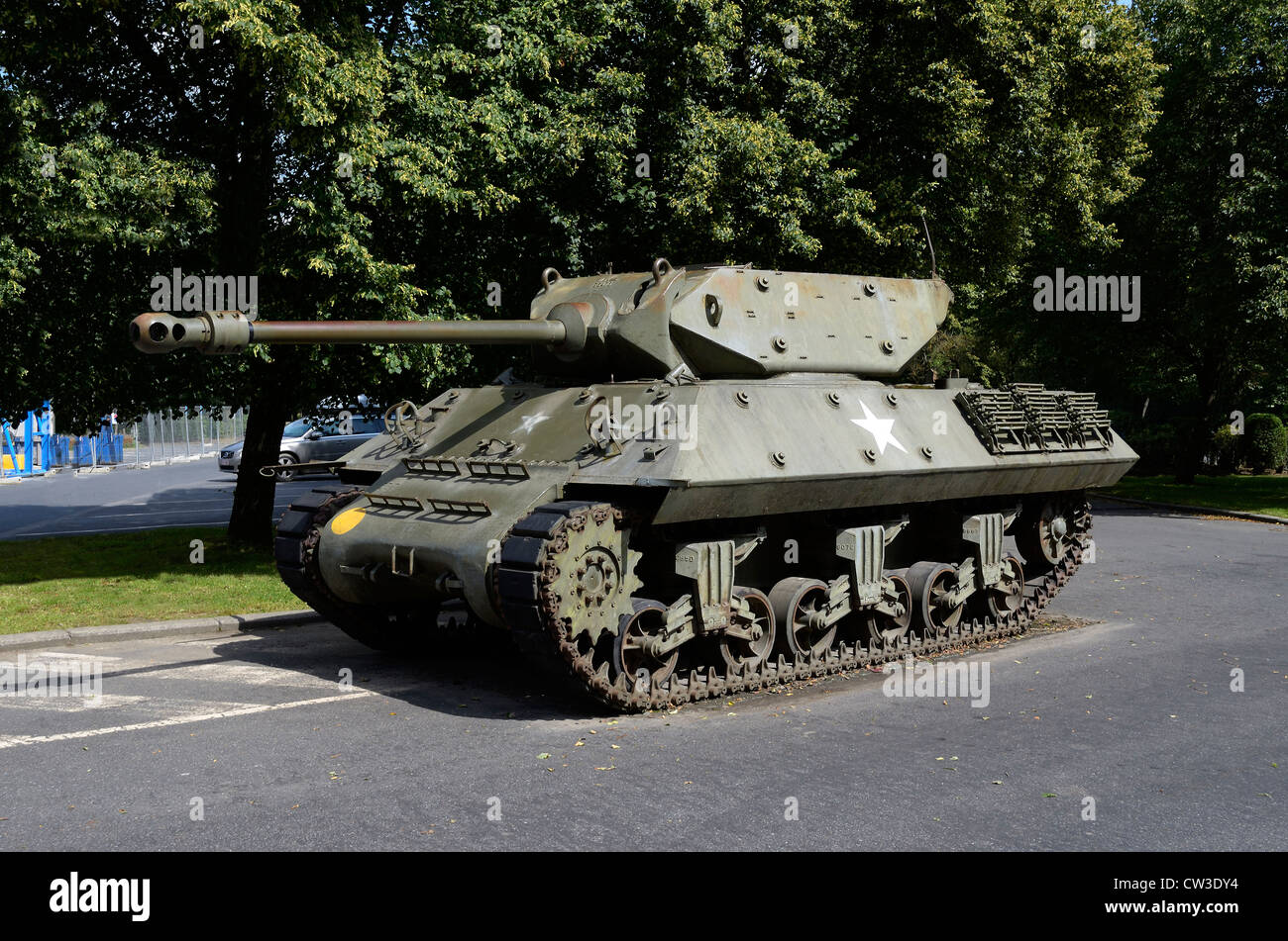 ACHILLES TANK DESTROYER M10 AU MARDASSON MEMORIAL À 76 890 soldats américains tués DANS LA BATAILLE DES ARDENNES. La Belgique. Banque D'Images